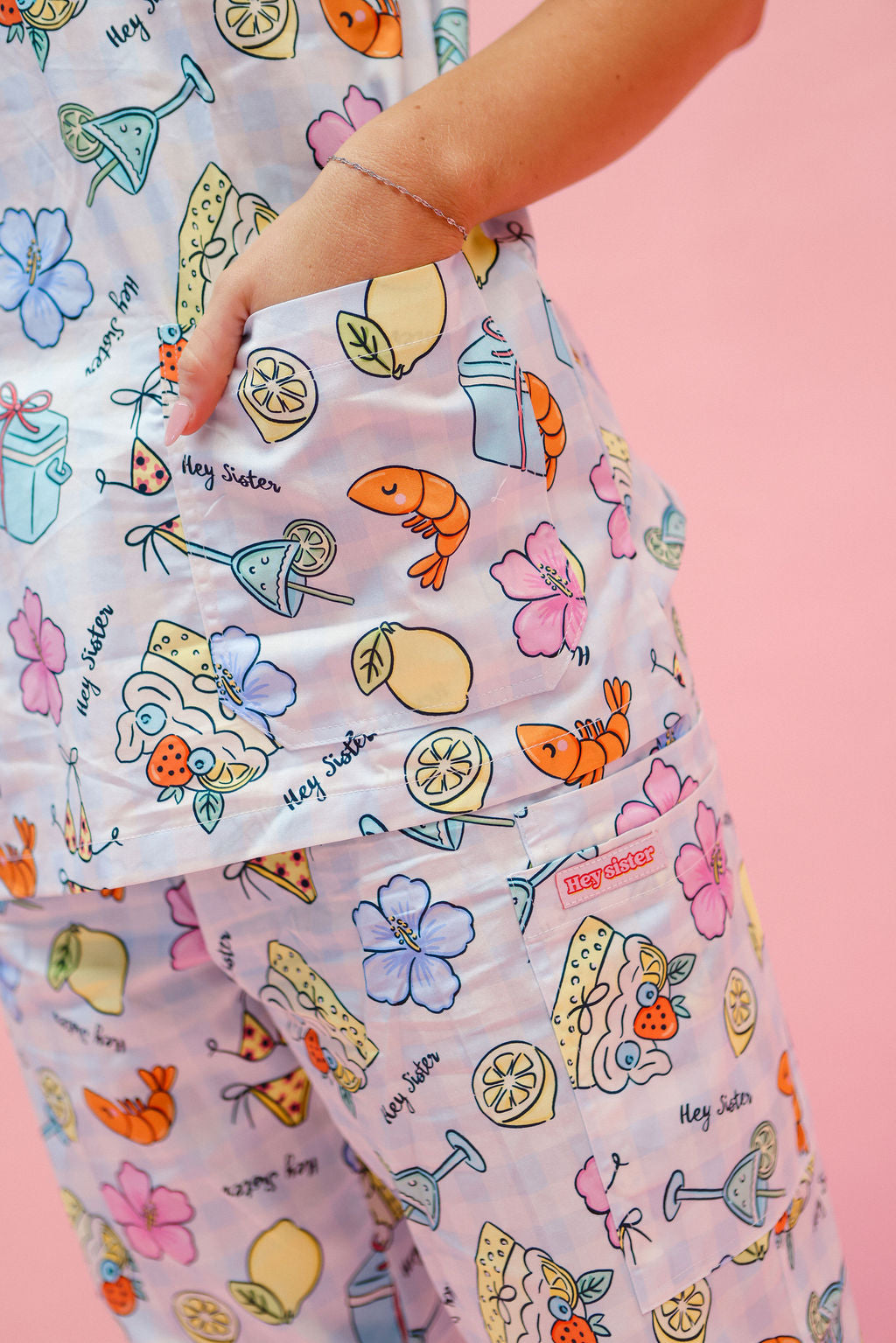 Tropic like it's Hot Scrubs 🌺