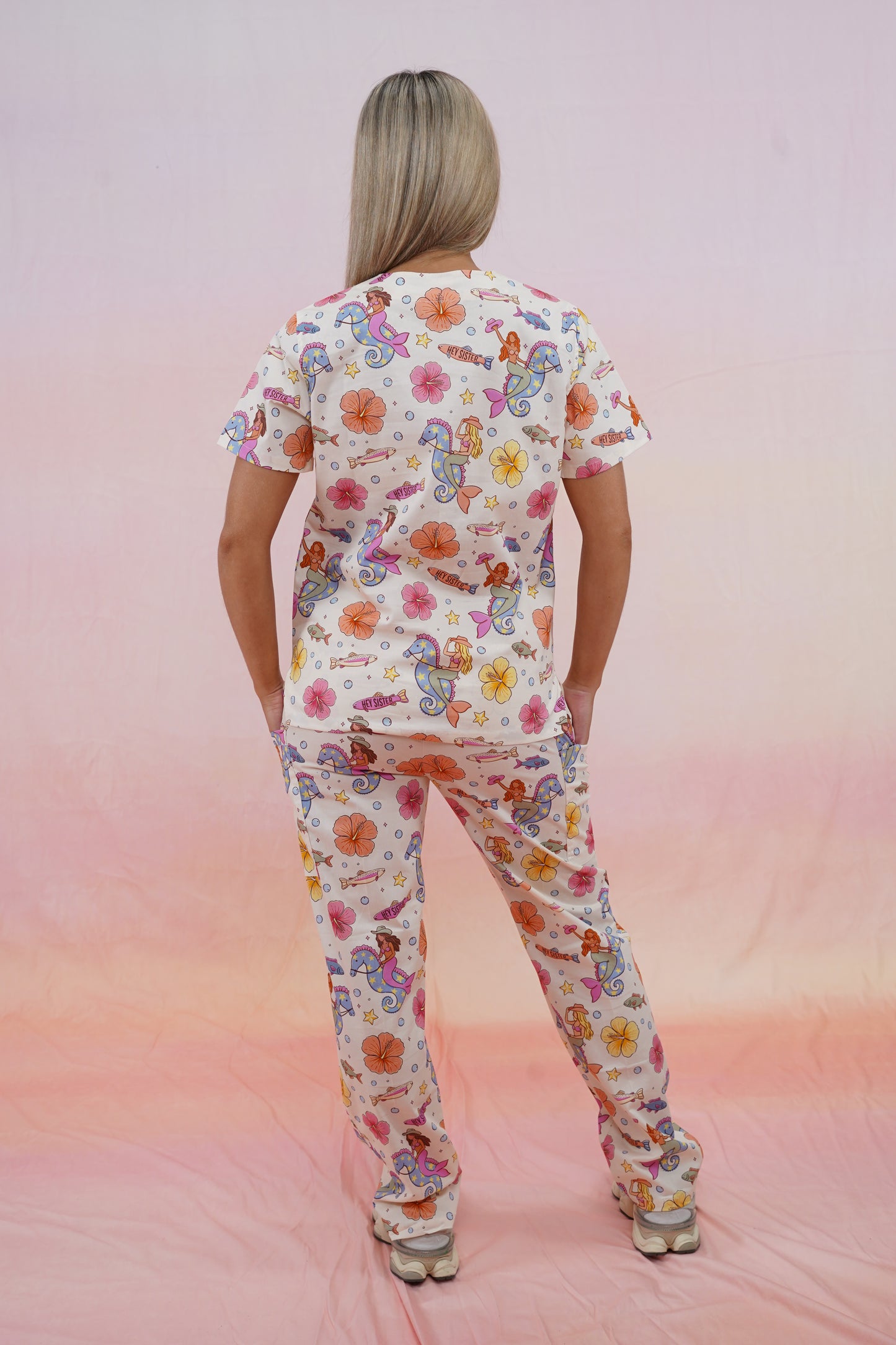 Haw-Sea Scrubs for Nurses (Vanilla)